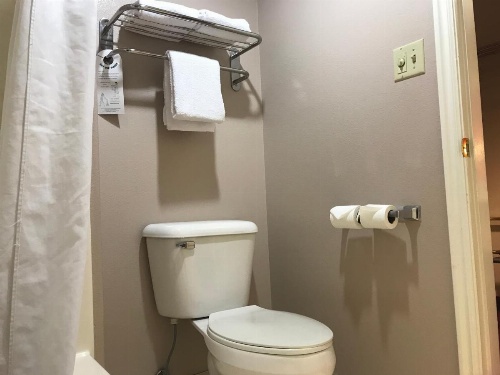 Americas Best Value Inn Cedar City image 31